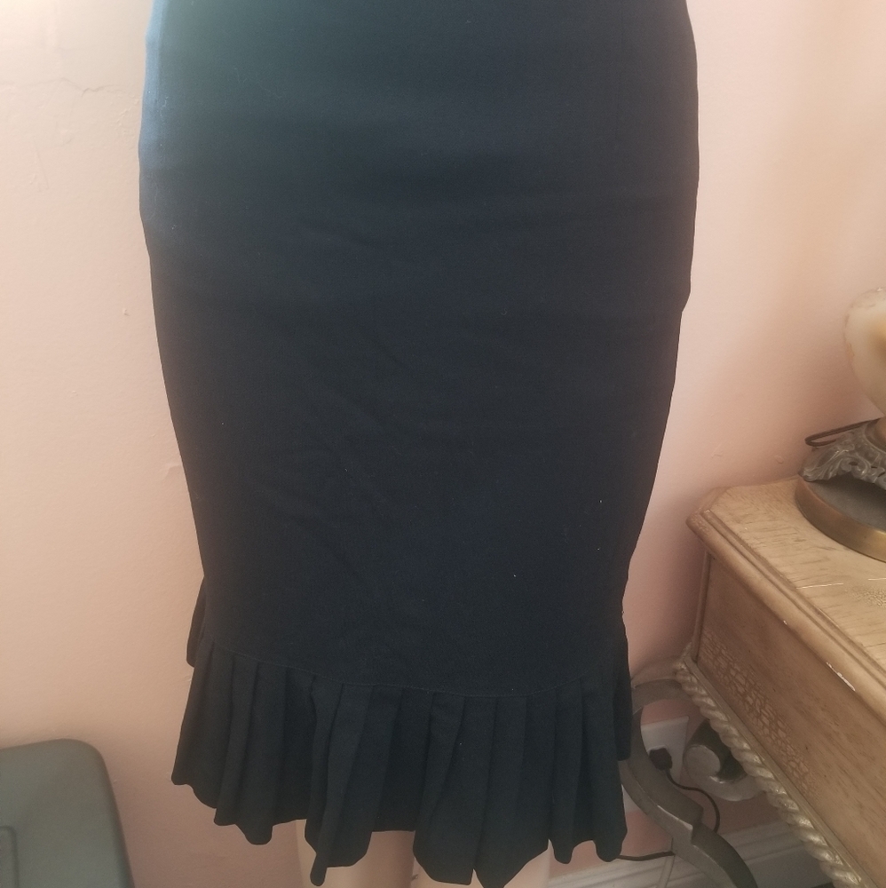 Buy 2 for $15. Escada skirt